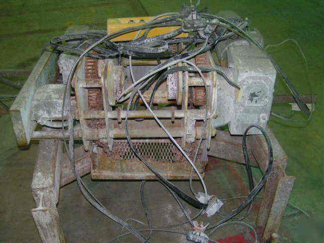 Chester 2 ton overhead electric crane w controls
