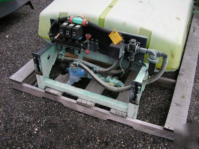 Used john deere hd 200 boom sprayer for progator
