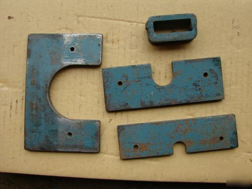Pexto whitney model-32 hole punch 
