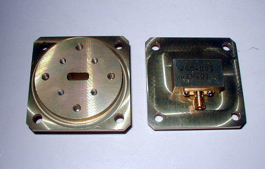 Waveguide flange adapter WR42 to sma