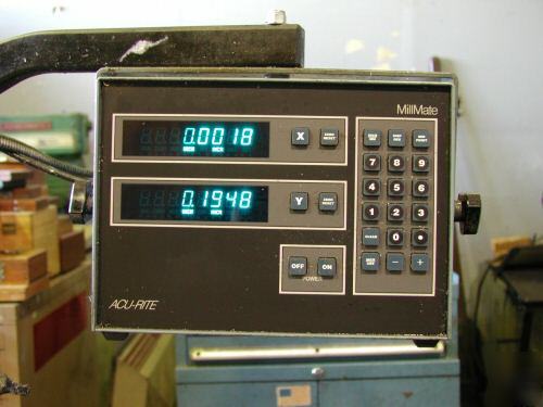 Bridgeport milling machine, late, clean & loaded 