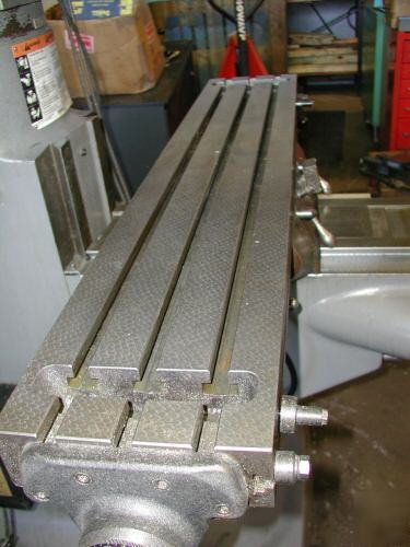 Bridgeport milling machine, late, clean & loaded 