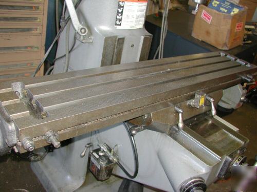 Bridgeport milling machine, late, clean & loaded 