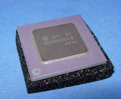 Cpu hitachi HD68000Y8 pga ceramic vintage ic