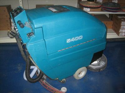 Tennant 5400 floor scrubber autoscrubber floor cleaner