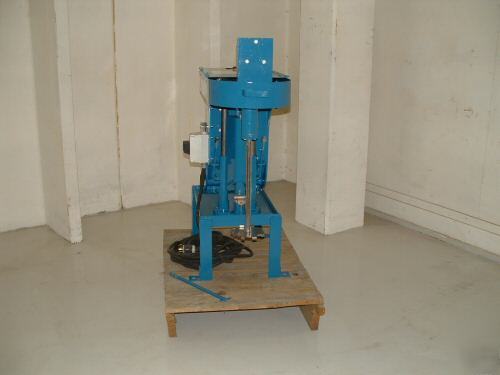 Cowles dissolver disperser (hockmeyer type) 5 hp mixer