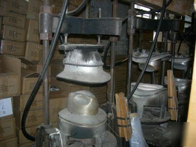 Milinery - hat blocking machine straw felt hat bodies