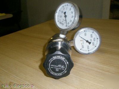Air products E12-215B valve