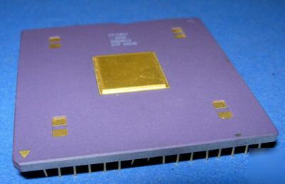 New CY7C601-33CG cypress collectible pga cpu gold rare