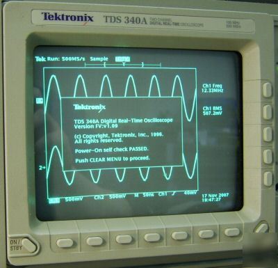 Tektronix tds 340A TDS340A digital scope, certified