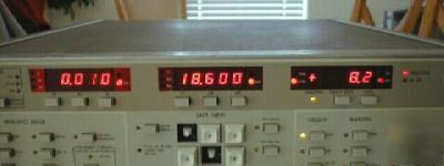 Wiltron 6647 programmable sweep generator w/options 