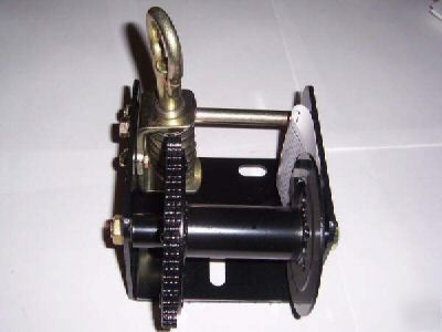 Worm gear winch, capacity 2000 lb