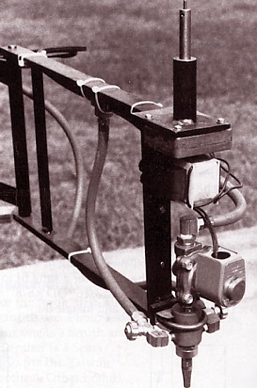 How to make a powered oxyacetylene gas flame cutter