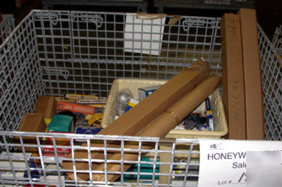 Lot of miscellaneous light bulbs